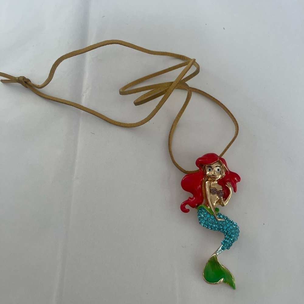 Little mermaid necklace red teal Mermaidcore fairyloot rhinestone Disney